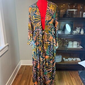 Dress Forum Los Angeles Boho Maxi Kimono Duster Robe Floral Print M